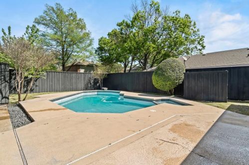 7405 Foxworth Dr, Dallas TX  75248-3037 exterior