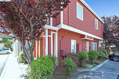765 Bonita Pl, San Jose, CA 95116-3385