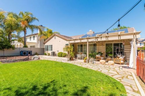 45519 Calle Los Mochis, Temecula CA  92592-1267 exterior