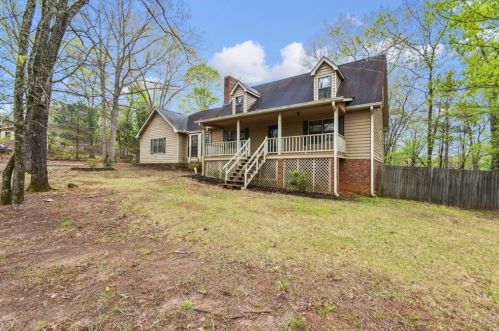 5921 Rockland Rd, Lithonia, GA 30038-3425