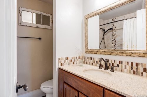 995 Kendall St, Denver CO  80214-2314 exterior