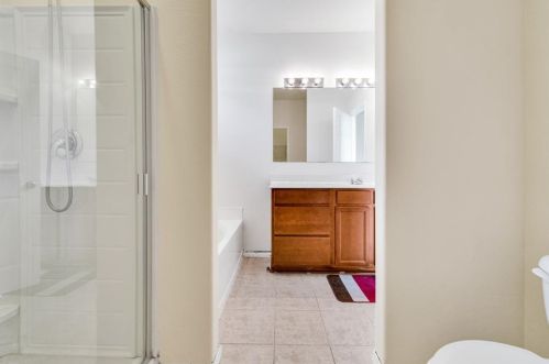 19910 Roycroft Ln, Richmond TX 77407-4004 exterior