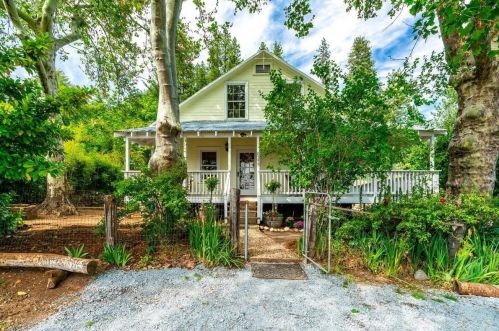 8355 Michigan Bluff Rd, Michigan Bluff, CA 95631-9313