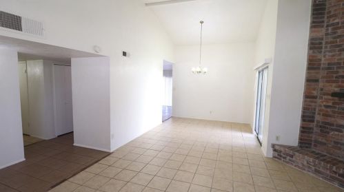 441 Rainier St, Cedar Hill TX 75104-2868 exterior