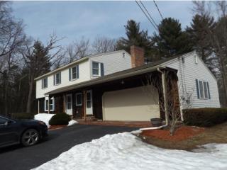15 Quinton Dr, Nashua, NH 03062-1708