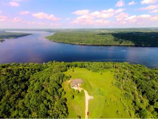 16200 45th St, Afton, MN 55001-9435