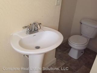 3305 Schofield Ave, Indianapolis IN  46218-1954 exterior