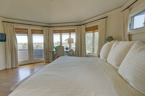 367 Pelican Flight Dr, Isle Of Palms SC  29451-9411 exterior