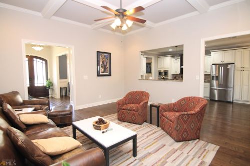 2074 Hiwassee Dr, Bonaire GA  31005-2507 exterior