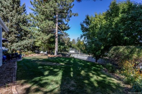 7029 Magnolia Cir, Englewood CO exterior