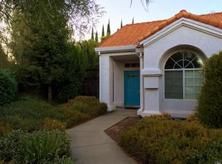 337 Sun Valley Way, Vacaville, CA 95688-8523