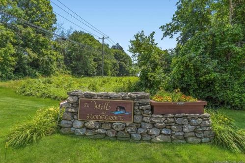 29 Mill Landing Rd, Hebron CT  06248-1433 exterior