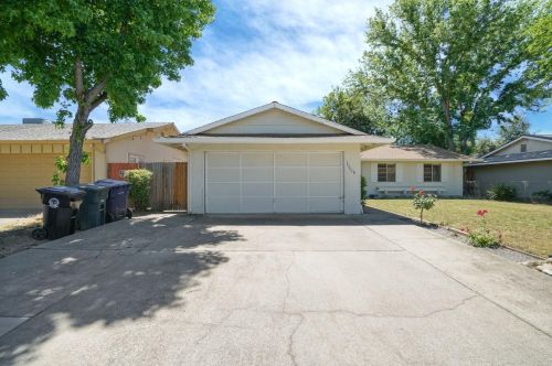 10828 Ambassador Dr, Rancho Cordova, CA 95670-2430