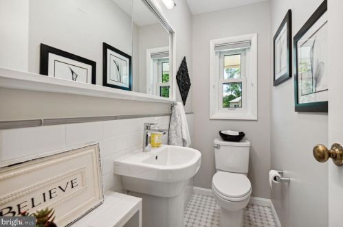 7417 Hastings St, Springfield VA  22150-4107 exterior