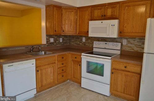 11310 Crescendo Pl, Silver Spring MD 20901-5045 exterior