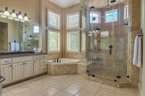11401 Eagles Gln Dr, Austin TX  78732-2088 exterior