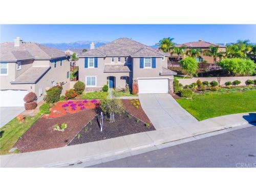 16092 Blue Mountain Ct, Riverside, CA 92503-5580