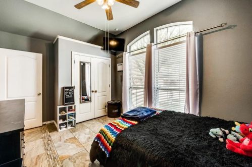 9104 Tyne Trl, Fort Worth TX  76118-7313 exterior