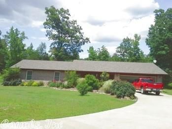 332 Archey Fork Dr, Clinton, AR 72031-7633