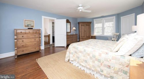 225 Euclid Ave, Haddonfield NJ 08033-2552 exterior