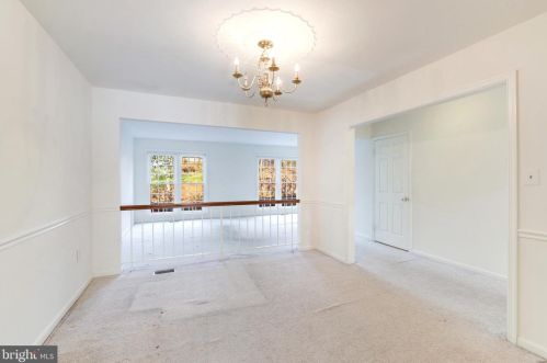 7722 Bristol Sq Ct, Springfield VA  22153-3120 exterior
