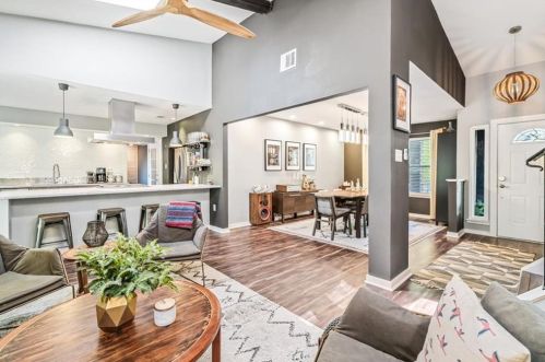 11509 April Dr, Austin TX  78753-2978 exterior