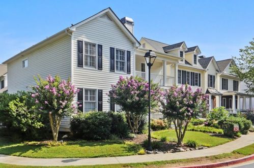 737 Gardenside Cir, Marietta GA  30067-2735 exterior