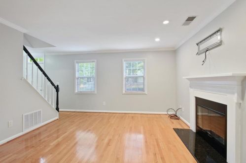 1213 Haven Brook Way, Atlanta GA  30319-2673 exterior