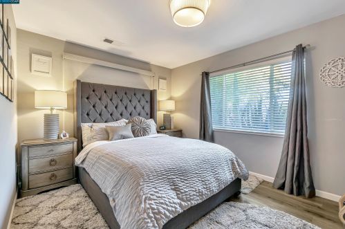 1980 Gilardy Dr, Concord CA  94518-3214 exterior