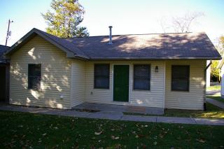 2002 7th St, Blmgtn IN  47408-4102 exterior
