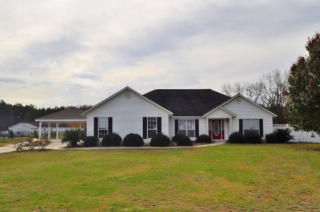 122 Russell Rd, Fitzgerald, GA 31750-8358