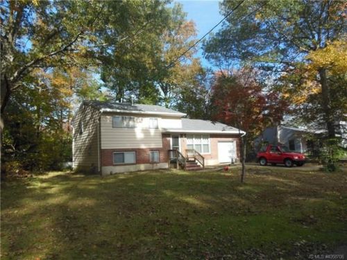 73 Havens Ave, Berkeley Township, NJ 08721-3009