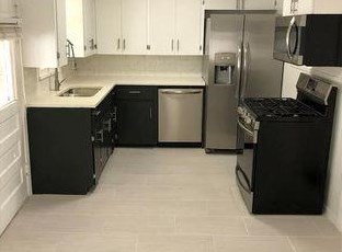 207 39th St, Austin TX  78751-5030 exterior