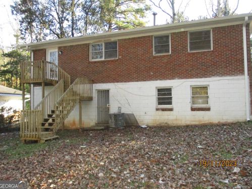 2783 Hedgewood Dr, Atlanta GA  30311-1231 exterior