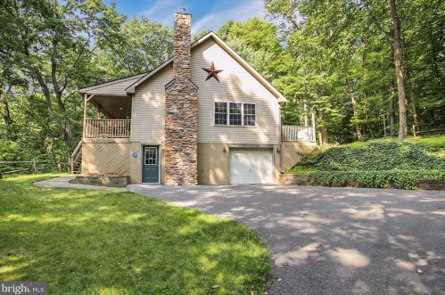 179 Oak Ln, New Schaefferstown, PA 19506-9448