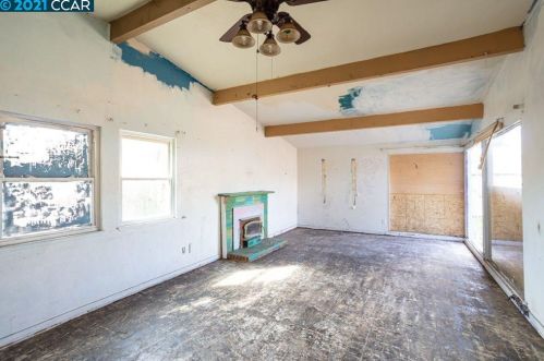 22781 Wildwood St, Hayward, CA 94541-3229