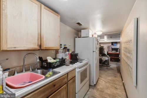 2119 Chelten Ave, Philadelphia PA 19138-2519 exterior