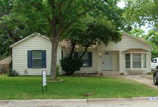 3732 Carnation Ave, Fort Worth TX  76111-4903 exterior