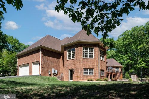 13400 5th Corps Ln, Fredericksburg, VA 22407-1967