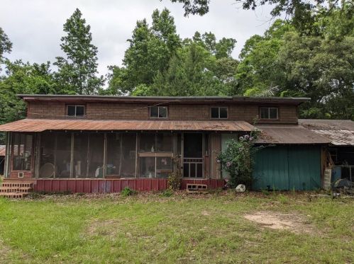 13717 Park Ave, Conroe, TX 77384-3224