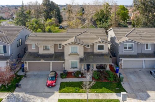 1564 Wild Tree Ln, Turlock, CA 95382-7485