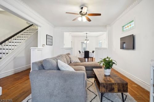 25 Princeton St, Maplewood NJ  07040-3527 exterior