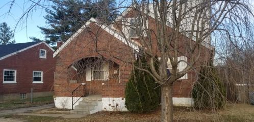 494 Greenwell Ave, Cincinnati OH  45238-5356 exterior