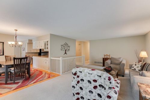 15 Emerson Ave, Saint Paul MN  55118-2126 exterior