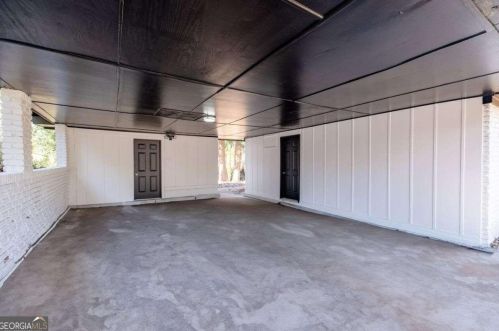 3225 Dogwood Dr, Atlanta GA  30344-3909 exterior
