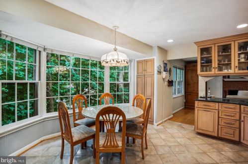 11924 Viewcrest Ter, Silver Spring MD 20902-1553 exterior