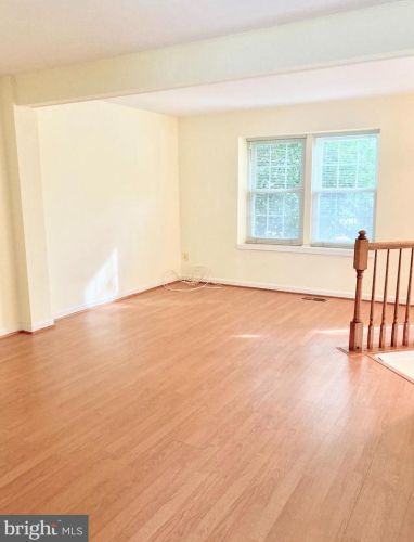 12849 Evansport Pl, Woodbridge VA  22192-6464 exterior