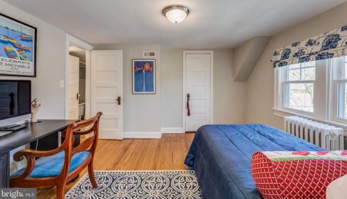 2009 Grace Church Rd, Silver Spring MD 20910-2116 exterior