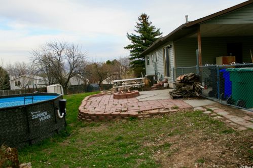 6366 Fuchsia Pl, Taylorsville, UT 84081-3887