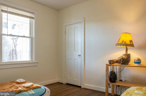 19201 Cardinal Heights Rd, Triangle VA  22172-2406 exterior